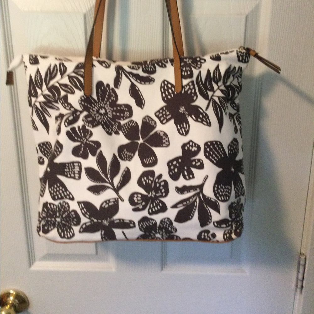 A Sonoma mid size tote.